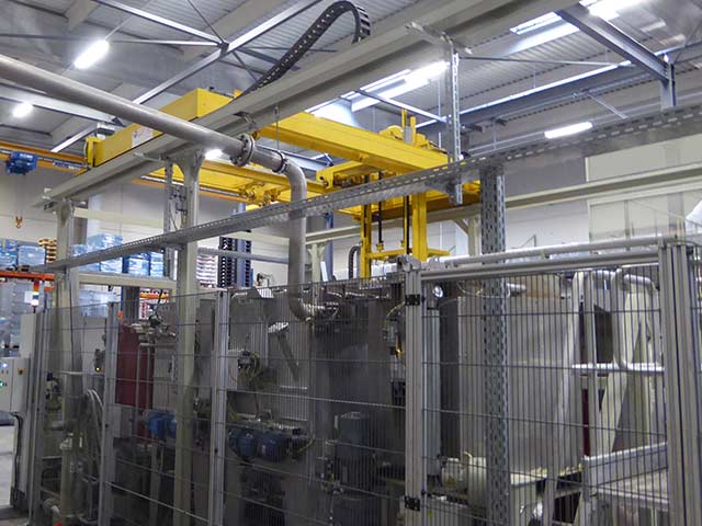 Salt bath hardening