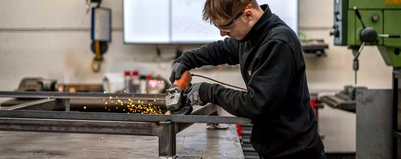 Apprenticeship as Industrial mechanic