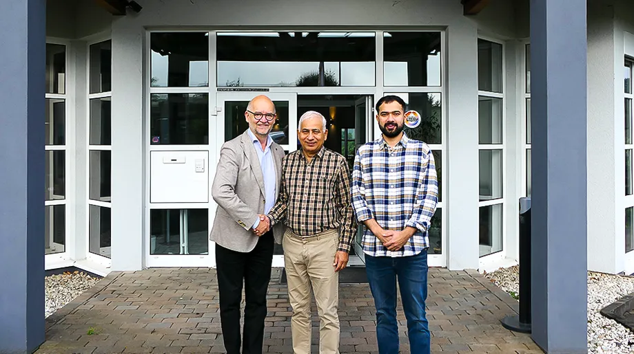 Oberflächenbehandlung: Neuer Partner in Indien